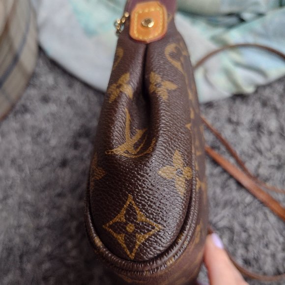 🌹🌱 Beautiful Louis Vuitton Favorite MM Full Set🌱🌹 - Picture 9 of 15